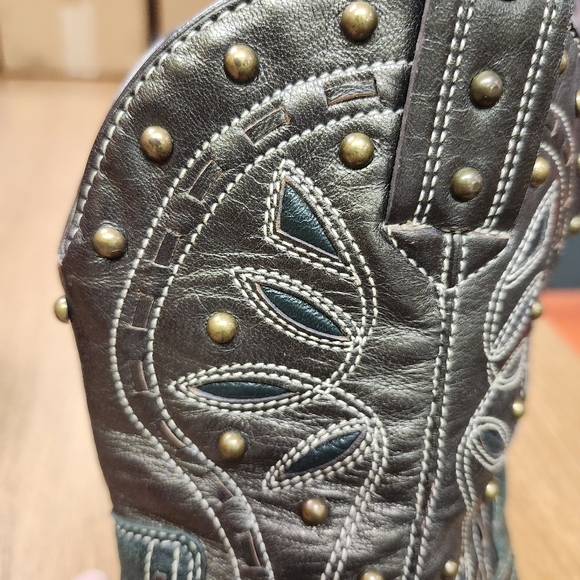 Womens Cole Haan boots - Picture 3 of 7